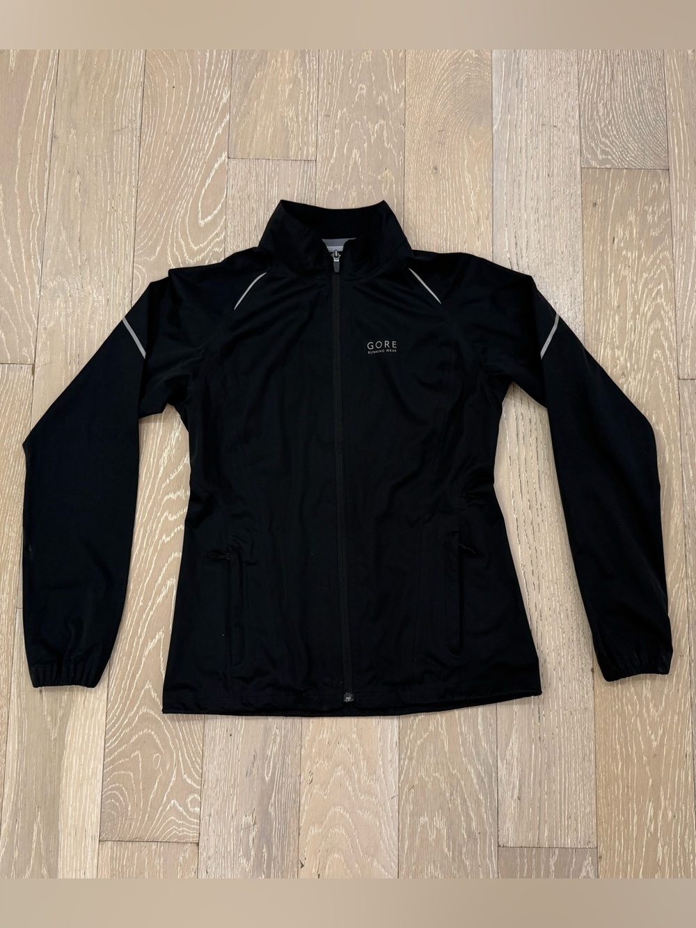 Gorewear running Women's Black Full-Zip Jacket cinch hem size S
